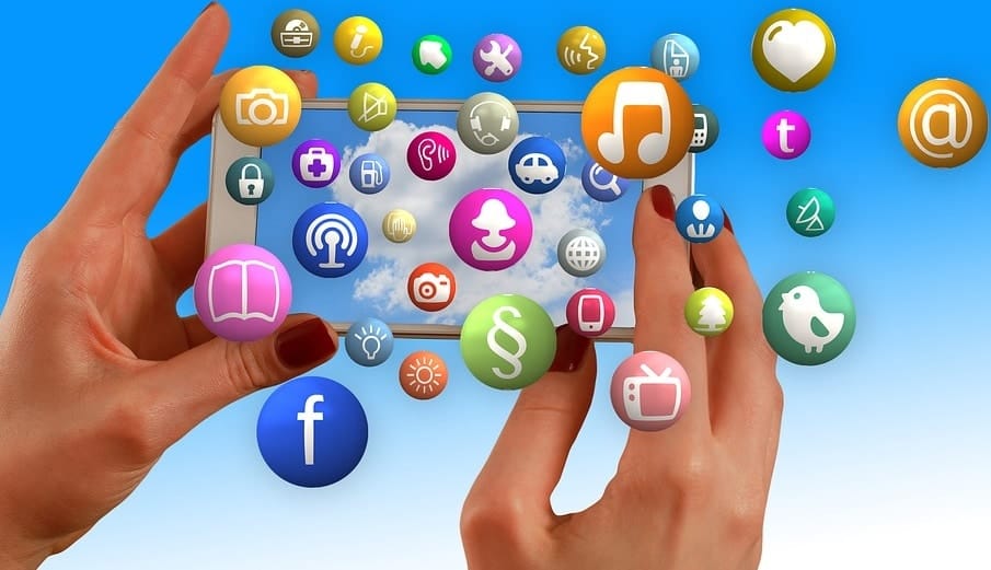 Digital vs Traditional Digital marketing