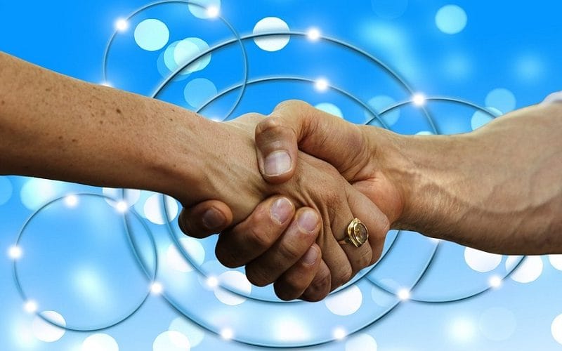 Is Mutual Link Building Worth it in 2023? Can It Hurt or Benefit Your SEO?